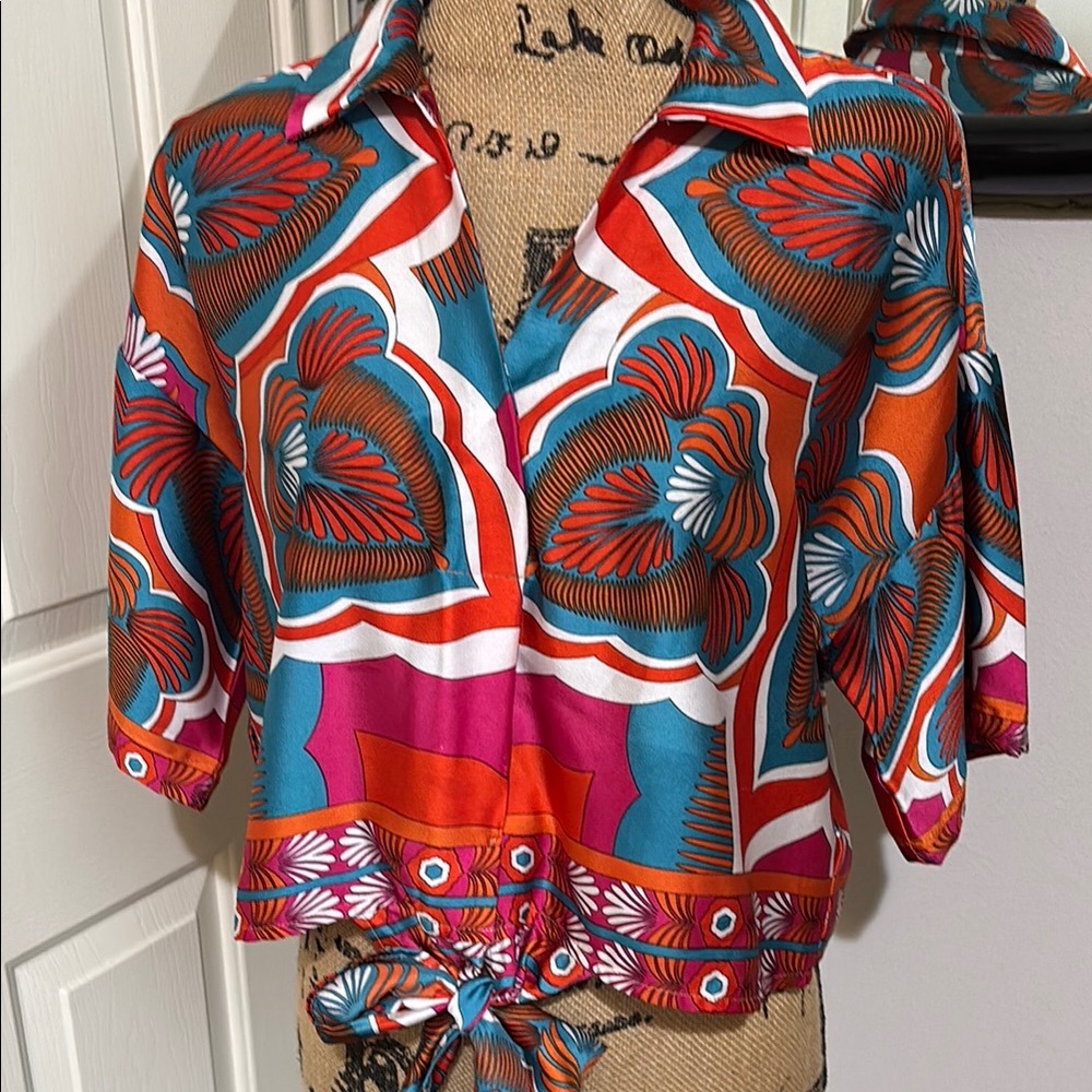Multi colored Geometric Crop Button Down Top